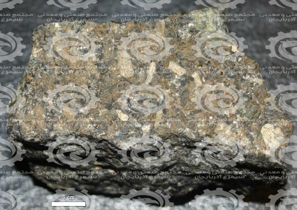 مختصری درباره سنگ آهن اصفهان باکیفیت